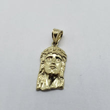 Load image into Gallery viewer, Authentic 10K Yellow Gold Diamond Cut Jesus Face Pendant 5 Sizes Left Right