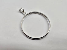 Load image into Gallery viewer, 925 Sterling Silver 1 oz Silver Round Coin Bezel 39mm Screw Top Coin Edge