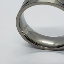 Load image into Gallery viewer, Titanium Wedding Band Christian Fish 8mm Ichthys Ring Men Comfort fit size 6-14