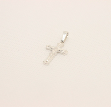 Load image into Gallery viewer, 925 Sterling Silver Dainty Detailed Line Texture Budded Crucifix Cross Pendant