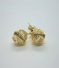 Load image into Gallery viewer, 14K Yellow Gold Round Ball with Heart Stud Earrings