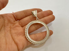Load image into Gallery viewer, Sterling Silver Bezel Rope Edge Onza Plata Liberted for 36mm Coins