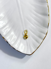 Load image into Gallery viewer, 14K Yellow Gold Simple Tiny Dainty Heart Pendant
