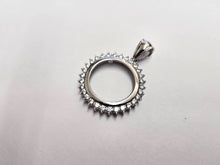 Load image into Gallery viewer, 925 Sterling Silver Cubic Zirconia Halo Dime Coin Bezel Edge 18mm Prong Back