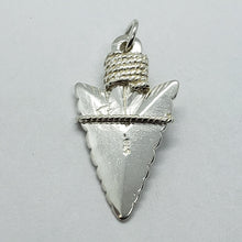 Load image into Gallery viewer, 925 Sterling Silver Arrowhead Pendant High Quality Nickel Free 1 1/4 inch 5grams