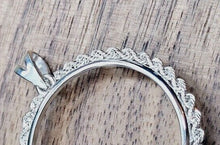 Load image into Gallery viewer, 925 Sterling Silver Half Dollar Bezel with Actual Rope Edge 30mm Coins 50 Cents