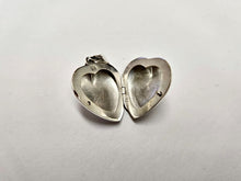 Load image into Gallery viewer, 925 Sterling Silver Floral Engraved Heart Locket Pendant 7/8 Inch (22mm) Tall