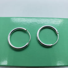Load image into Gallery viewer, 2mm Thick Sterling Silver 18mm Endless Hoop Earrings 3/4 inch Round Ageless