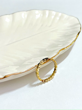 Load image into Gallery viewer, 14K Solid Gold Handmade Hexagon Beaded Ring Band