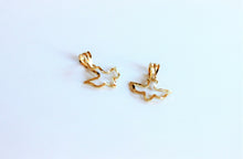 Load image into Gallery viewer, 10K Yellow Gold Dove Bird Diamond Cut Pendant Charm