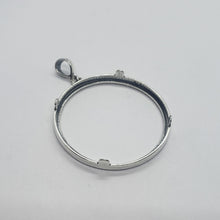 Load image into Gallery viewer, 925 Sterling Silver Nickel Bezel 22 mm 5 Cents Coins Prong Back Illusion Edge