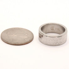 Load image into Gallery viewer, Stainless Steel Flat Simple Jigsaw Puzzle Pattern Wedding Band Ring 8mm
