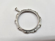 Load image into Gallery viewer, 925 Sterling Silver 1oz Round Coin Bezel Bamboo Shape Edge 39mm Prong Back