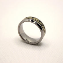 Load image into Gallery viewer, Tungsten Carbide Flat Yellow Chain Link Inlay Beveled Edge Wedding Band Ring 8mm