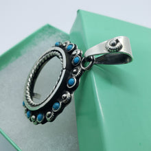Load image into Gallery viewer, Sterling Silver Quarter Dollar Bezel 24 mm Coins Prong Back Flower Edge Amethyst
