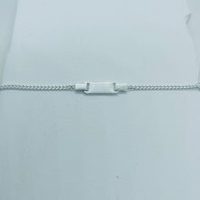 Load image into Gallery viewer, 925 Sterling Silver Children Square ID Bracelet Figaro link baby sizes 5 - 6inch