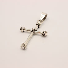 Load image into Gallery viewer, 925 Sterling Silver Plain Cylindrical Cross Pendant with Rope Textured Edges