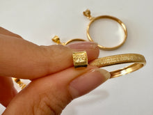 Load image into Gallery viewer, Authentic 14k Gold Filled Screw Top Bezel with Coin Edge 6 Sizes