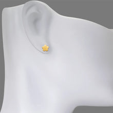Load image into Gallery viewer, 14K Yellow Gold 6.5mm Flower Shape Stud Earrings High Polished Screw Backing