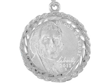 Load image into Gallery viewer, 925 Sterling Silver Rope Edge 5 Cent Nickel Coin Bezel 21mm Prong Back