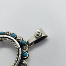 Load image into Gallery viewer, Sterling Silver Quarter Dollar Bezel 24 mm Coins Prong Back Flower Edge Amethyst