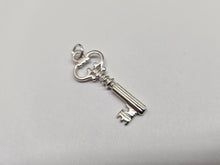 Load image into Gallery viewer, 925 Sterling Silver Diamond Cut Vintage Key Pendant 1 1/8 Inch (28mm) Tall