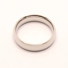 Load image into Gallery viewer, Stainless Steel Smooth Short Domed High Polish Wedding Band Thumb Ring 5mm