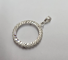 Load image into Gallery viewer, 925 Sterling Silver Rope Edge 25 Cent Quarter Coin Bezel 24mm Prong Back