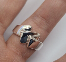 Load image into Gallery viewer, Sterling Silver Freeform Ring Flawless Polished Finish 1/2 inch Wide Size 6~10