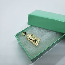 Load image into Gallery viewer, Authentic 10K Yellow Gold Diamond Cut Jesus Face Pendant 5 Sizes Left Right
