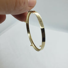 Load image into Gallery viewer, 14k Yellow Real Gold Coin Edge Holder Bezel 38.2 mm Pendant for Egle Pesos Coin