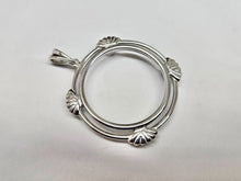 Load image into Gallery viewer, 925 Sterling Silver Half Dollar Coin Bezel Clamshell Edge 30mm Prong Back