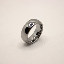 Load image into Gallery viewer, Tungsten Carbide Plain Smooth Domed Mirror Polish Finish Wedding Band Ring 8mm