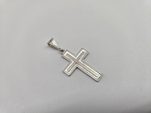 Load image into Gallery viewer, 925 Sterling Silver Outline Diamond Cut Cross Pendant 1 1/4 Inch Tall (31mm)