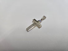 Load image into Gallery viewer, 925 Sterling Silver Large Plain Hollow Cross Pendant Italy 7/8 Inch (22mm) Tall