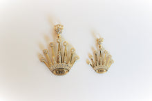 Load image into Gallery viewer, 10K Yellow Gold Crown KING Pendant Charm 2 Sizes