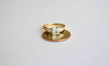 Load image into Gallery viewer, Authentic 14K Yellow Gold Ring with Square Cubic Zirconia
