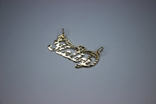 Load image into Gallery viewer, 10K Solid Yellow Gold Personalized Custom Handmade Name Pendant Charm with Flower Diamond Cut