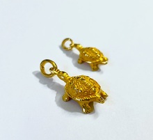 Load image into Gallery viewer, 24K Solid Yellow Gold Korean Don Turtle Pendant for Baby Birthday
