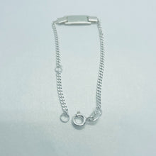 Load image into Gallery viewer, 925 Sterling Silver Children Square ID Bracelet Figaro link baby sizes 5 - 6inch
