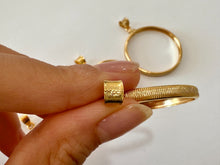Load image into Gallery viewer, Authentic 14k Gold Filled Screw Top Bezel with Coin Edge 6 Sizes
