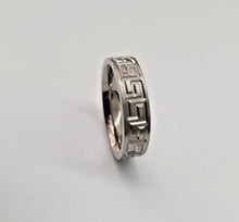 Load image into Gallery viewer, 6mm Titanium Wedding Band Ring Greek Key Flat Ring Comfort Fit Size 6 to 14
