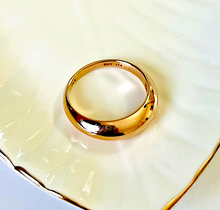 Load image into Gallery viewer, 14K Solid Yellow White Rose Gold Handmade Simple Dome Ring 5.5mm Band Size 4~10
