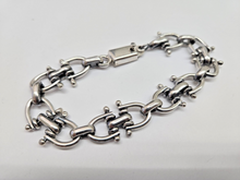 Load image into Gallery viewer, 925 Sterling Silver Large Horseshoe Link Chain Bracelet 19mm Wide 8.5" Long
