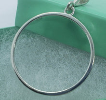 Load image into Gallery viewer, Sterling Silver 1 Onza Plata Libertad Bezel 36 mm Coins Prong Back Square Edge
