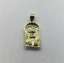 Load image into Gallery viewer, Authentic 10K Yellow Gold Diamond Cut Jesus Face Pendant 5 Sizes Left Right
