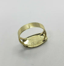 Load image into Gallery viewer, 10K Solid Yellow Gold Last Supper Ring Oval Shape All Sizes 6 to 12
