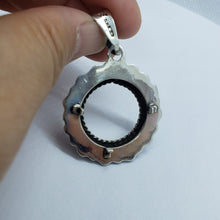 Load image into Gallery viewer, Sterling Silver Quarter Dollar Bezel 24 mm Coins Prong Back Flower Edge Amethyst
