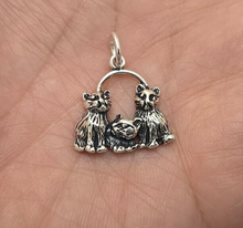 Load image into Gallery viewer, 925 Sterling Silver Detailed Line Three Cats Pendant 19/32 (15mm) Inch Tall
