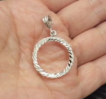Load image into Gallery viewer, 925 Sterling Silver Rope Edge 5 Cent Nickel Coin Bezel 21mm Prong Back
